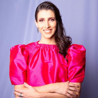 Flávia Ellen