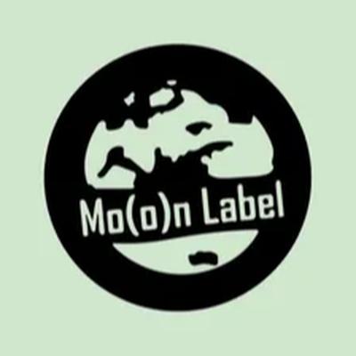 Mo(o)n Label