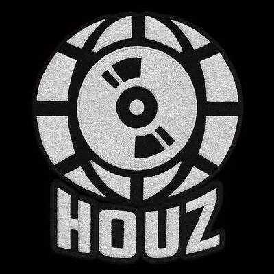0.music-label-founder